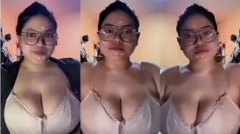 Mbak Lynn Tobrut Live Bikin Goyang Sebelum Bobok
