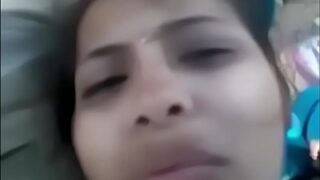 Video Panas Pasangan Bercinta Di Bawah Pohon