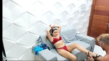 Mertua Muda Sendirian Di Rumah, Haus Sentuhan, Begitu Aku Datang Dia Langsung Ngajak Ngewe Sampai Kontolku Penuh Di Dalem Memek Sempitnya. Vagninho E Vivi Si Pelacur.