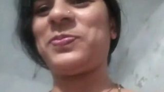 Desi Aunty Colmek Sendiri – Video Hot Bikin Muncrat