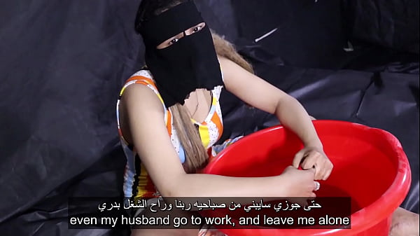 Bercinta Dengan Kekasihku Di Atas Genteng Rumah, Panas Dan Basah Kuyup.