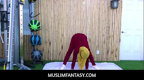 Ngentot Keras Client Arab Eksotis, Pelatih Bugil Muslimfantasy
