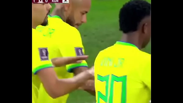 Brasil Ngebokong Korea Langsung Hidup!!! Neymar Dan Gengnya Pesta Panas