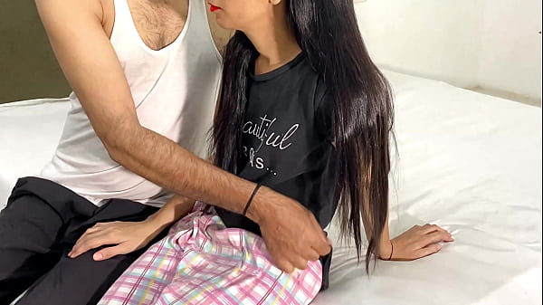 Desi Gadis Desa, Memek Sempit, Kontol Gede Om-om, Video Xxx Panas, Cewek Desi Bikin Makin Pengen.