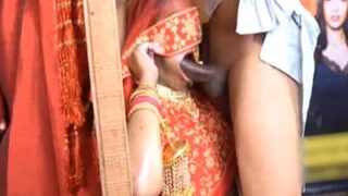Desi Sangeet Malam Pertama: Mertua Ngentot Mantu Di Ranjang Pengantin