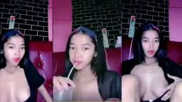 Livestream Si Hilly Pamer Susu Gede Bikin Makin Tegang