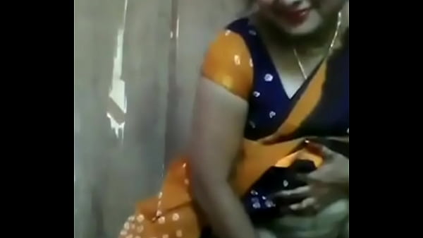 Desi Bhabhi Lagi Basah, Siap Digaruk