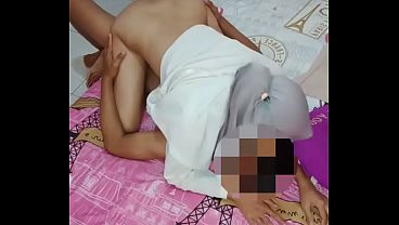 Viral Binor Hijab Indonesia Terbaru, Main Belakang Sama Teman Suami Sambil Suami Di Kamar.