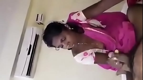 Desi Tante Lagi Ngewe Mulut Panas Banget