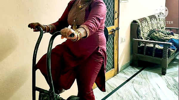 Bokep India, Bini Orang Lagi Kencan Sama Cowok Gym, Crot Di Mana-mana