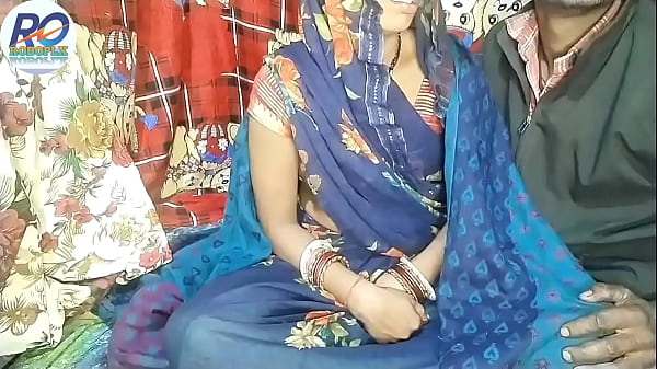 Episod (1) Desi Rasili Si Ibu Ngewe Dengan Audio Hindi Pertama Yang Mantap, Claire Vaise Angkat Sari Dan Mulai Menjilat Memek