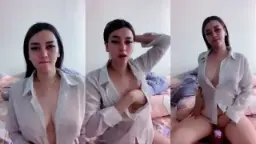 Rosalinda Baju Putihnya Kebuka, Keliatan Dalemannya Basah Banget