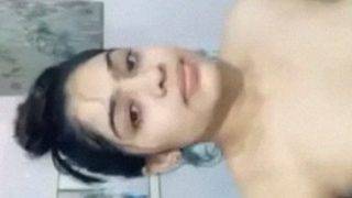 Tonton Video Mandi Cewek Desi Seksi Bikin Makin Panas