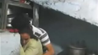 Video Mesum Desi Punjabi: Bocah Muda Ngewe Sama Masi-nya Sendiri