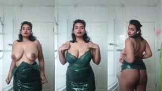 Wanita Tamil Telanjang Buka Baju, Pamer Tetek Gede Dan Bokong Montok.