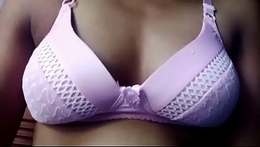 Malam Ini, Gadis India Super Panas Siap Memuaskan Hasratmu Yang Terpendam.