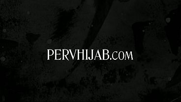 Ibu Tiri Muslim Ngajarin Adik Tiri Arab Yang Horny Main Seks Seru – Chloe Amour, Mira Luv, Arin Jones