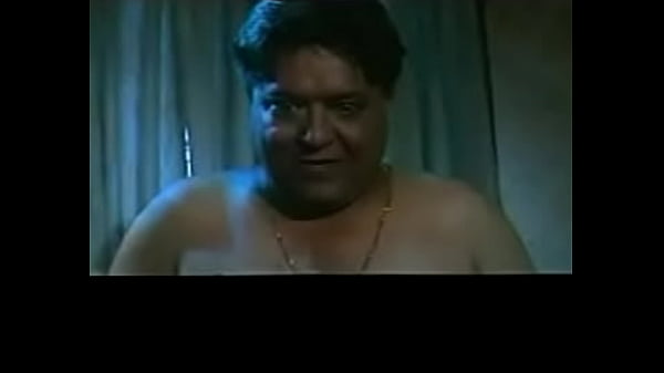 Mata Hitamnya Menggoda, Tubuhnya Membara, Siap Kau Jelajahi Malam Ini.